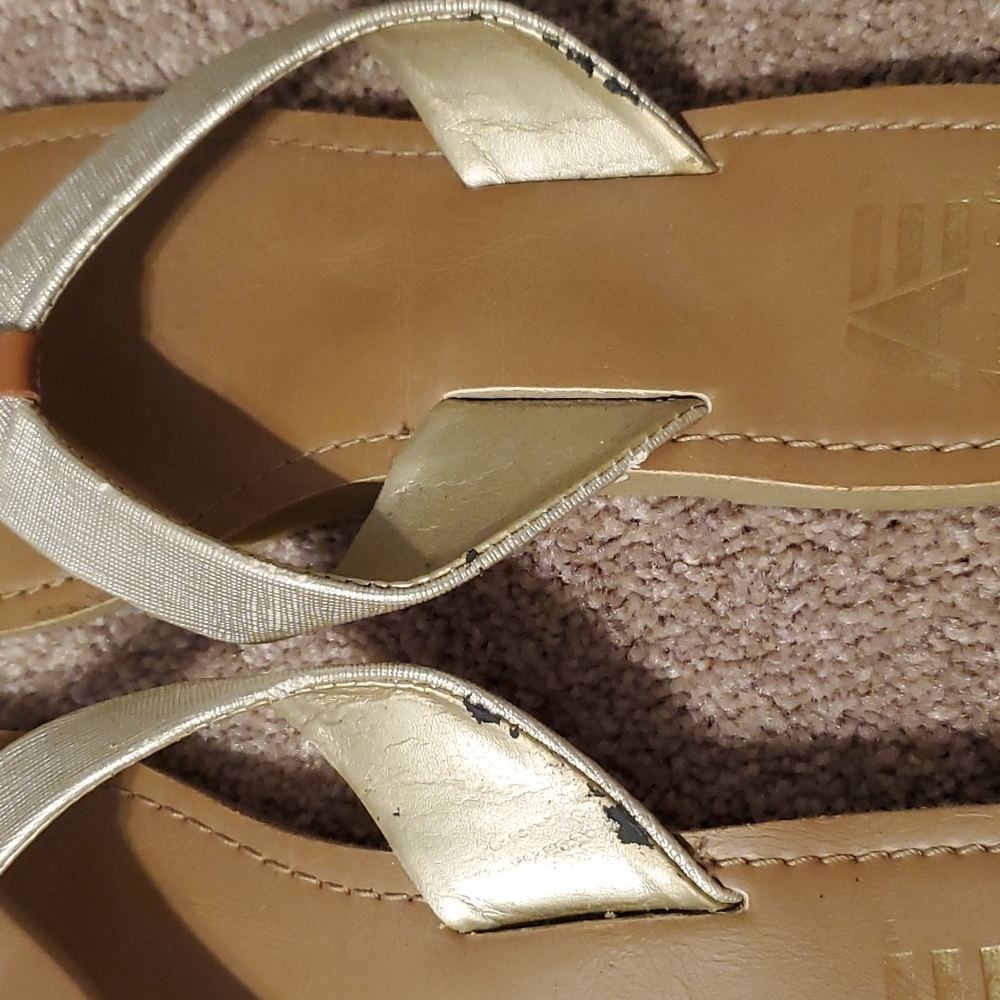 Sandals - Picture 2 of 3